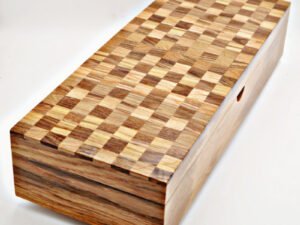 Exhibition Grade:Bi-Colored Solid White Oak Laminated Top 150 Cigar