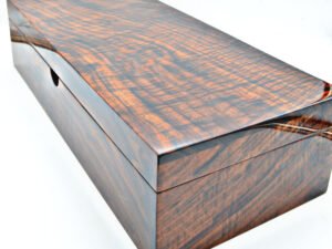 Exhibition Grade: Claro Walnut Solid Exotic Wood Humidor 150+Cigar